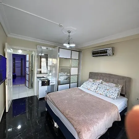 Ozel Aparthotel *